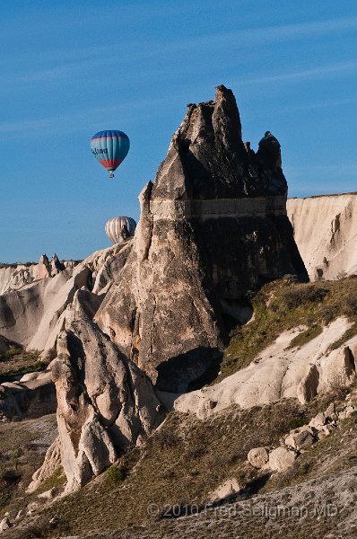 20100405_073429 D300.jpg - Ballooning in Cappadocia